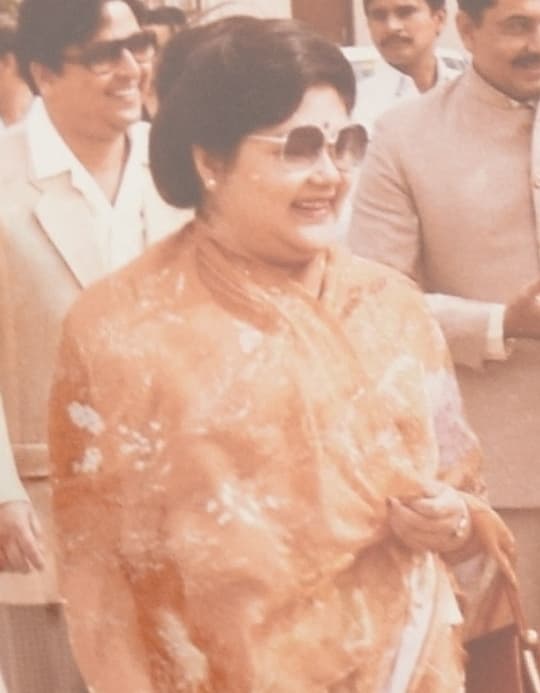 Queen Komal portrait